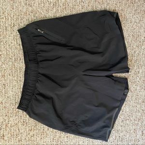 Lululemon Surge Short 6” - black - small